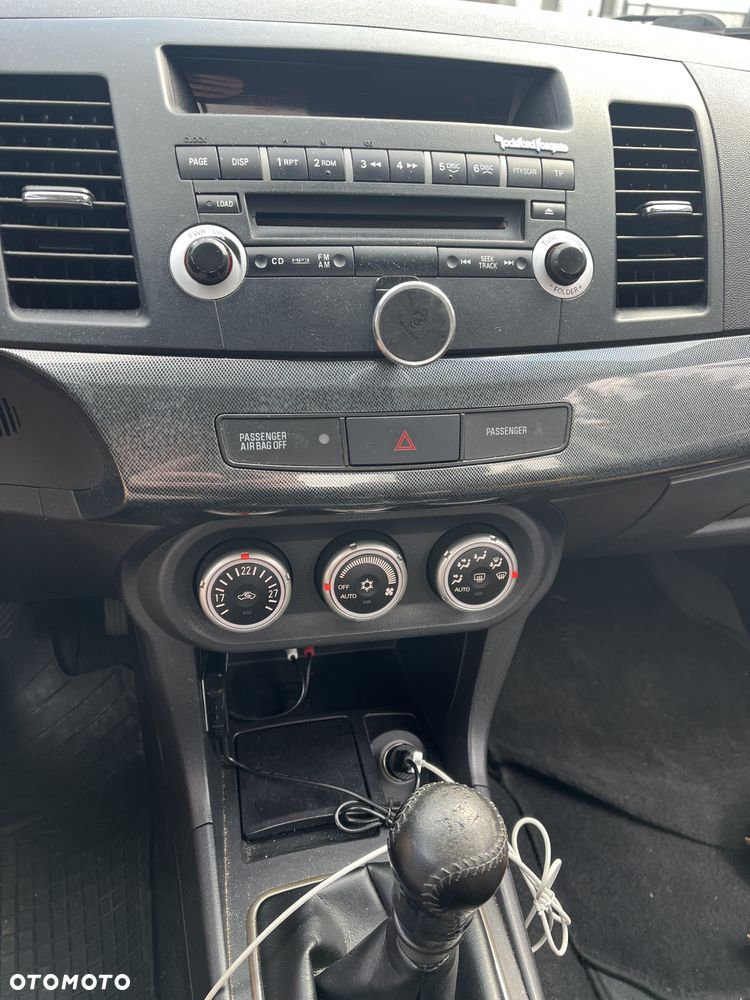 Mitsubishi Lancer 2.0 DI-D Intense - 4