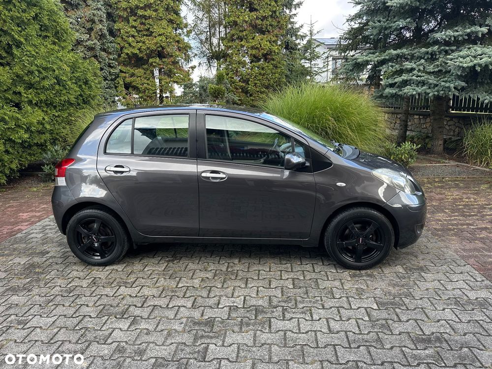 Toyota Yaris 1.0 VVT-i Sol - 13
