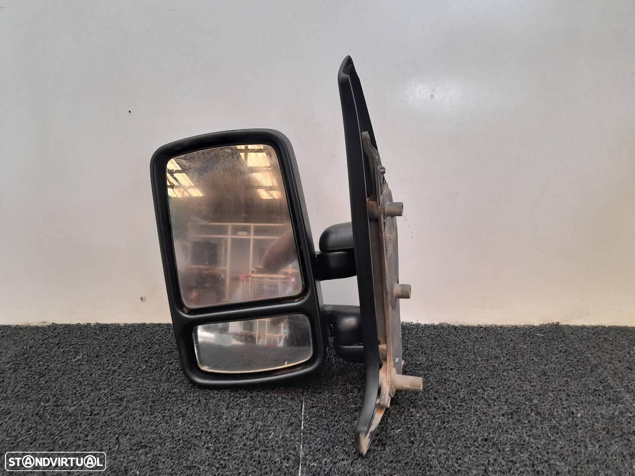 RETROVISOR ESQUERDO RENAULT MASTER FURGÓN - 1