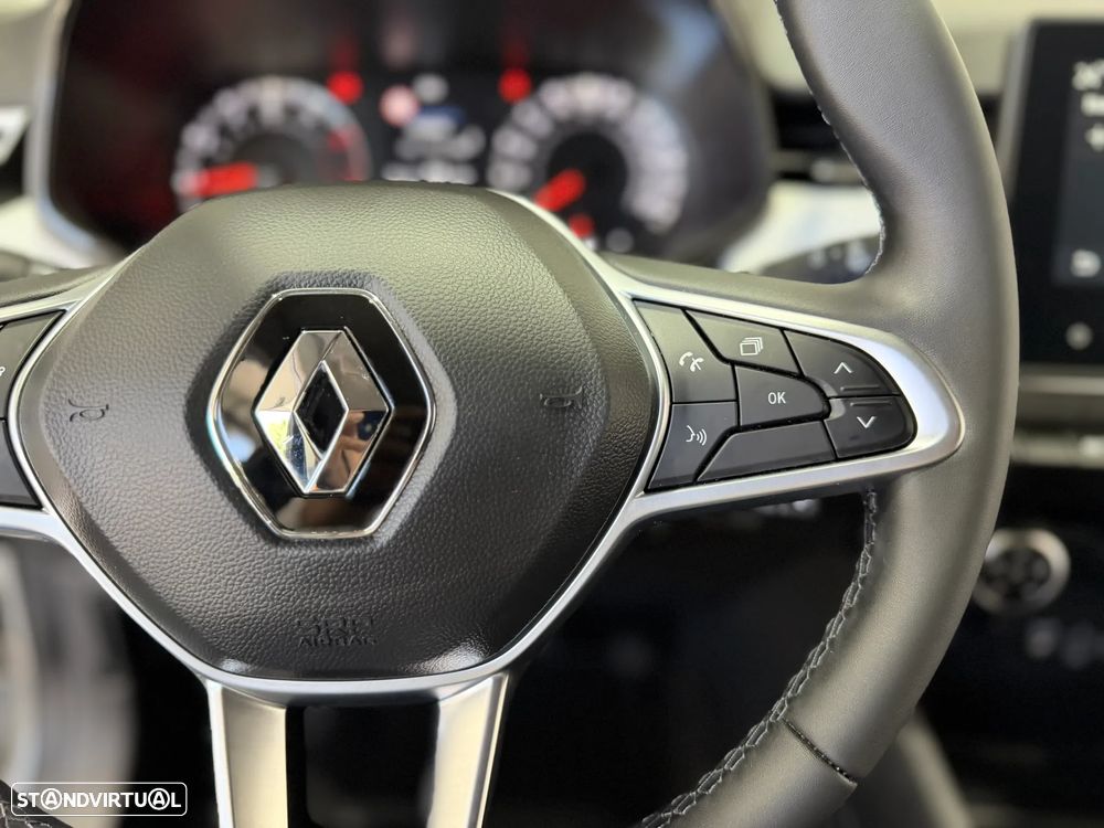 Renault Clio 1.0 TCe Evolution Bi-Fuel - 27
