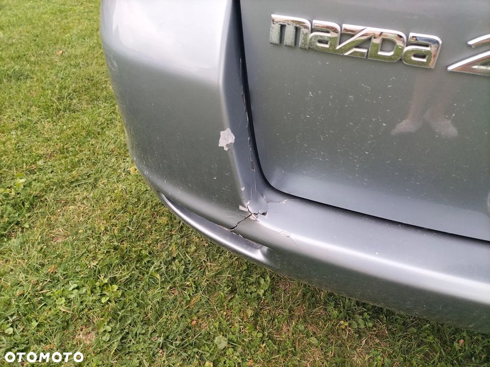 Mazda 2 - 8