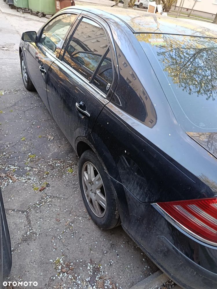 Ford Mondeo 2.0 TDCi Ghia X100 - 4