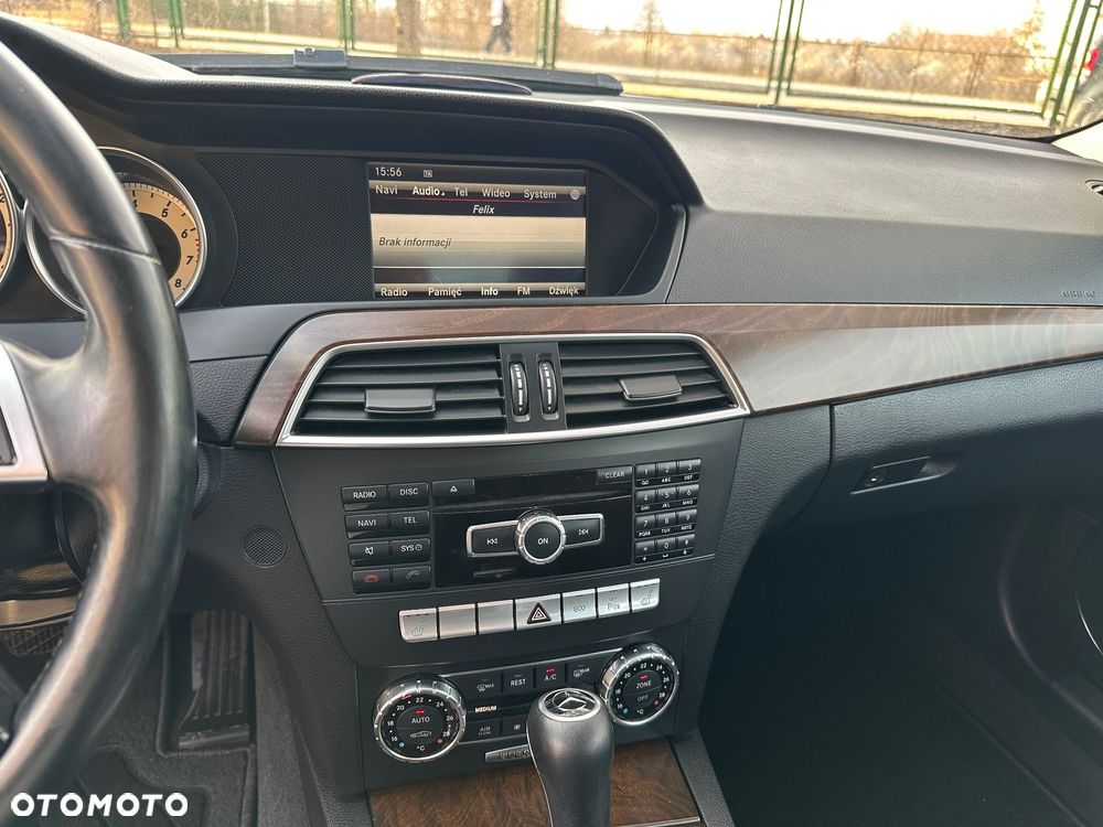 Mercedes-Benz Klasa C - 31