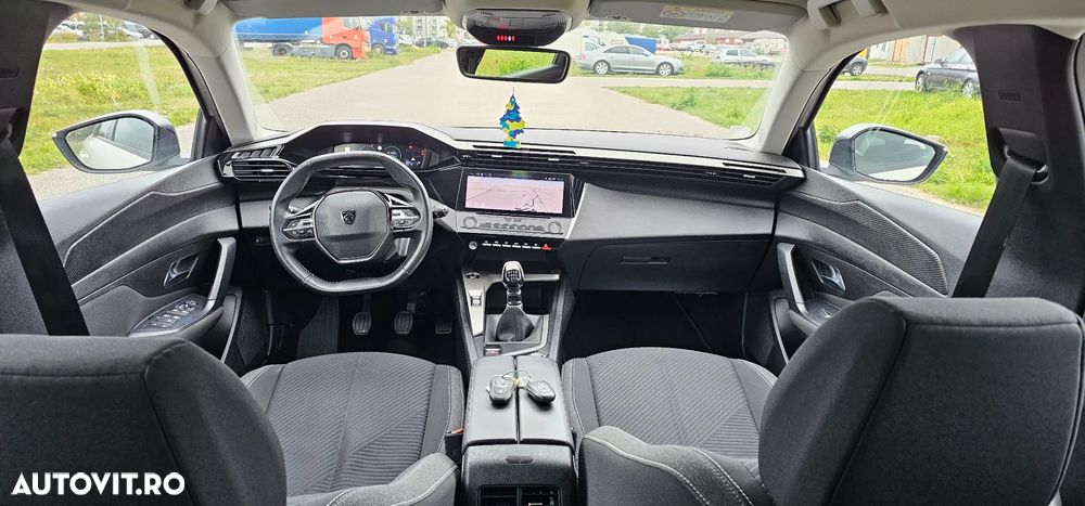 Peugeot 308 - 11