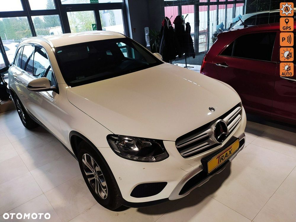Mercedes-Benz GLC - 1