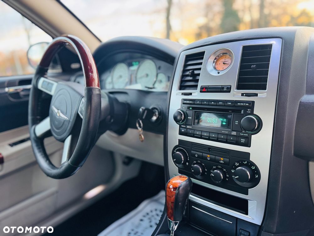 Chrysler 300C 3.0 CRD DPF Automatik - 7