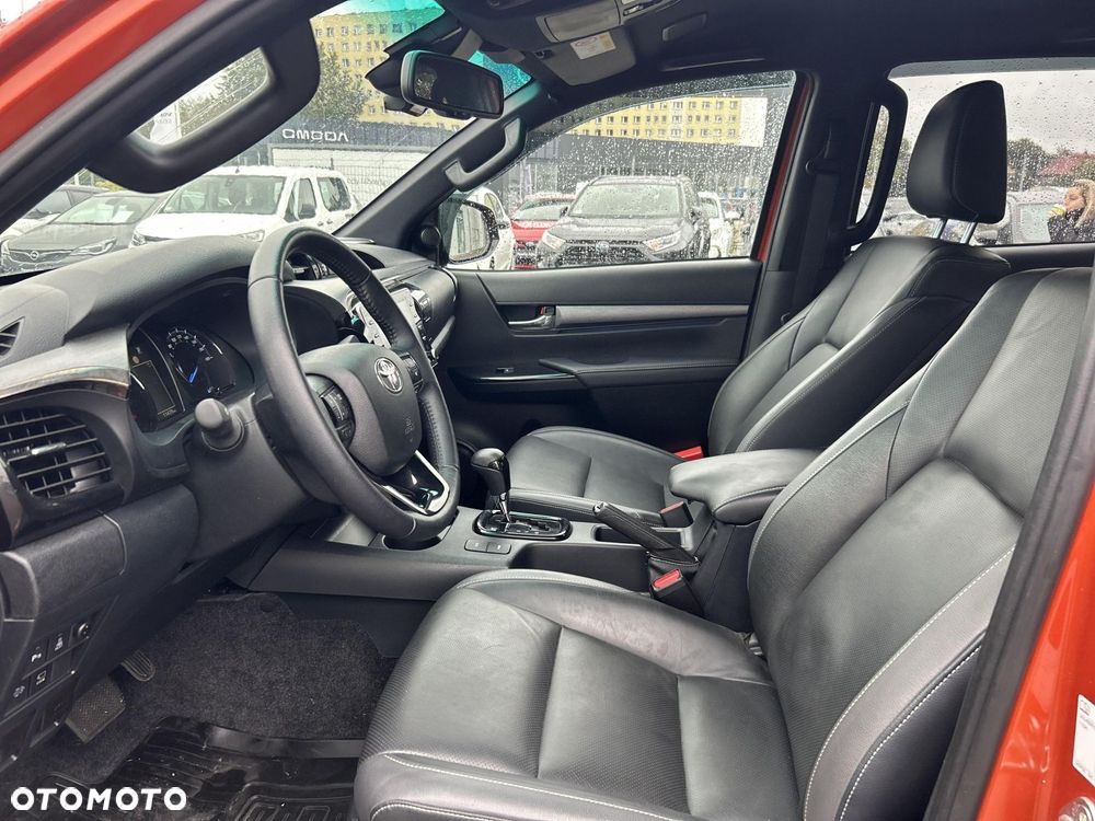 Toyota Hilux 2.8 D-4D Double Cab Invincible 4x4 - 23
