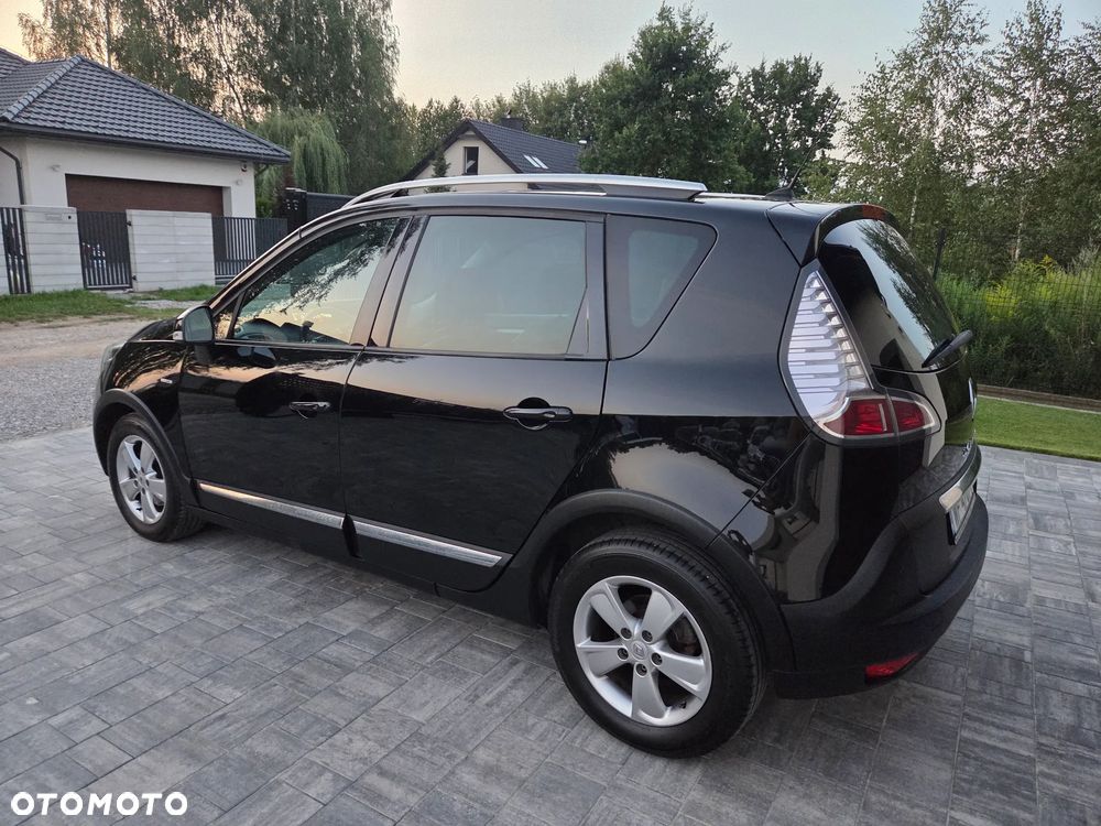 Renault Scenic Energy TCe 130 S&S Xmod Bose Edition - 12