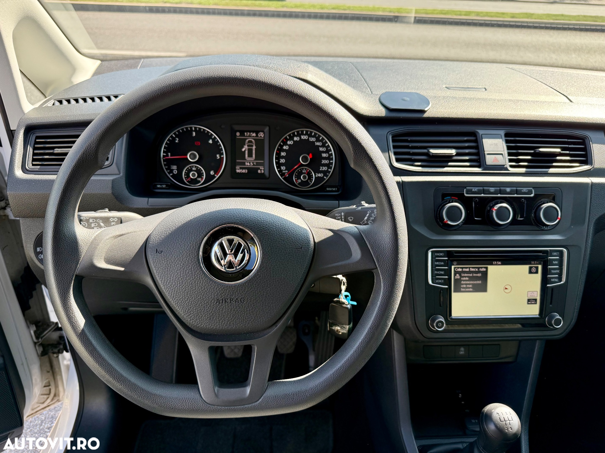 Volkswagen Caddy - 6