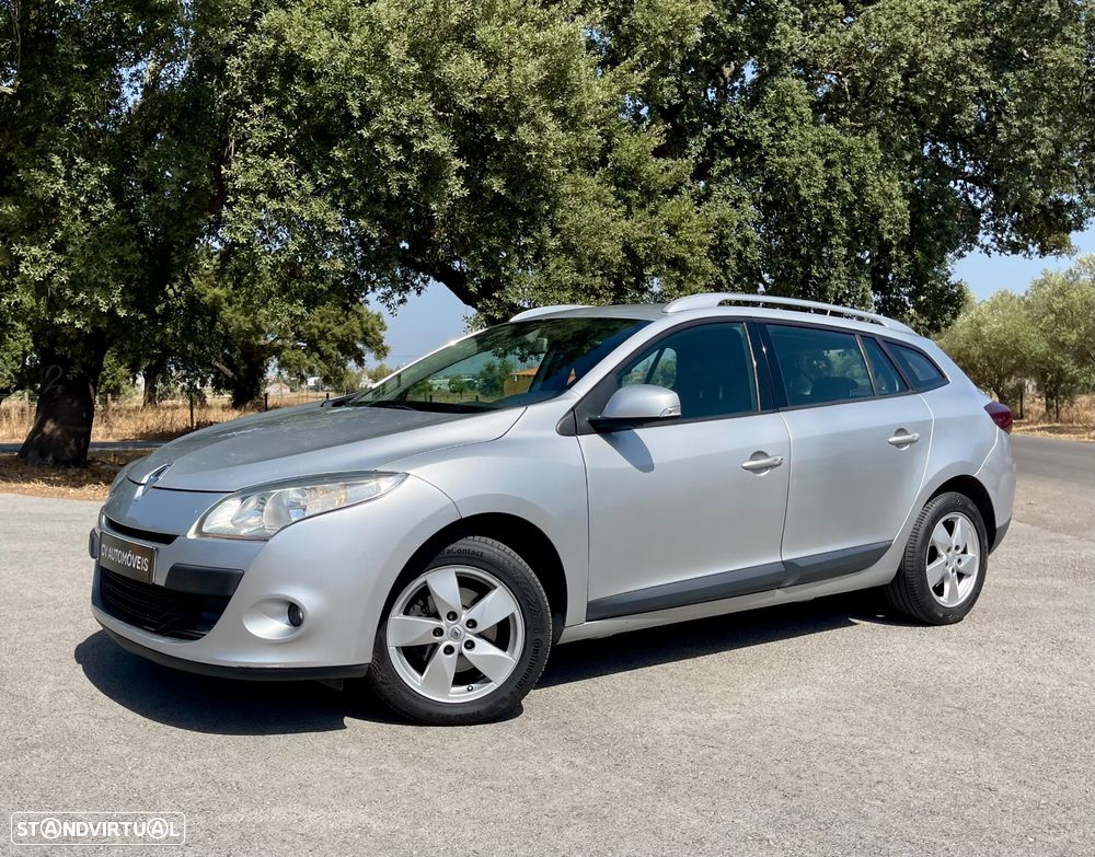 Renault Mégane Sport Tourer 1.5 dCi Dynamique - 1