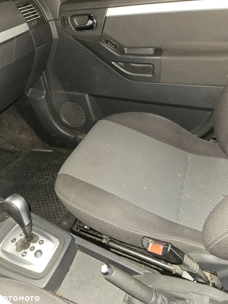 Opel Meriva - 18