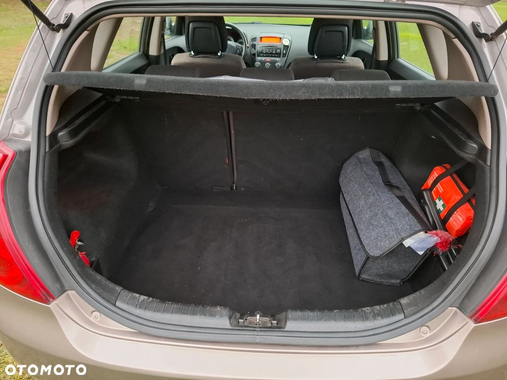 Kia Ceed Cee'd 1.6 Crdi Comfort - 13