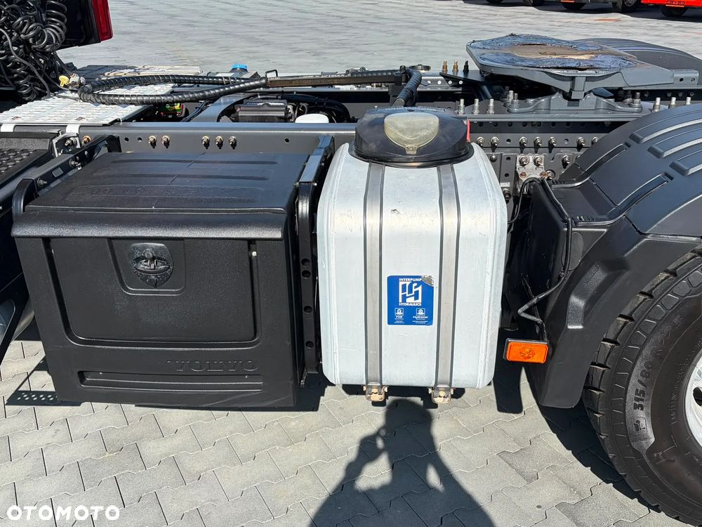 Volvo FH500 / NISKA KABINA / HYDRAULIKA / EURO 6 / ACC / LEDY / ALUFELGI / SERWISOWANY / SPROWADZONY - 17