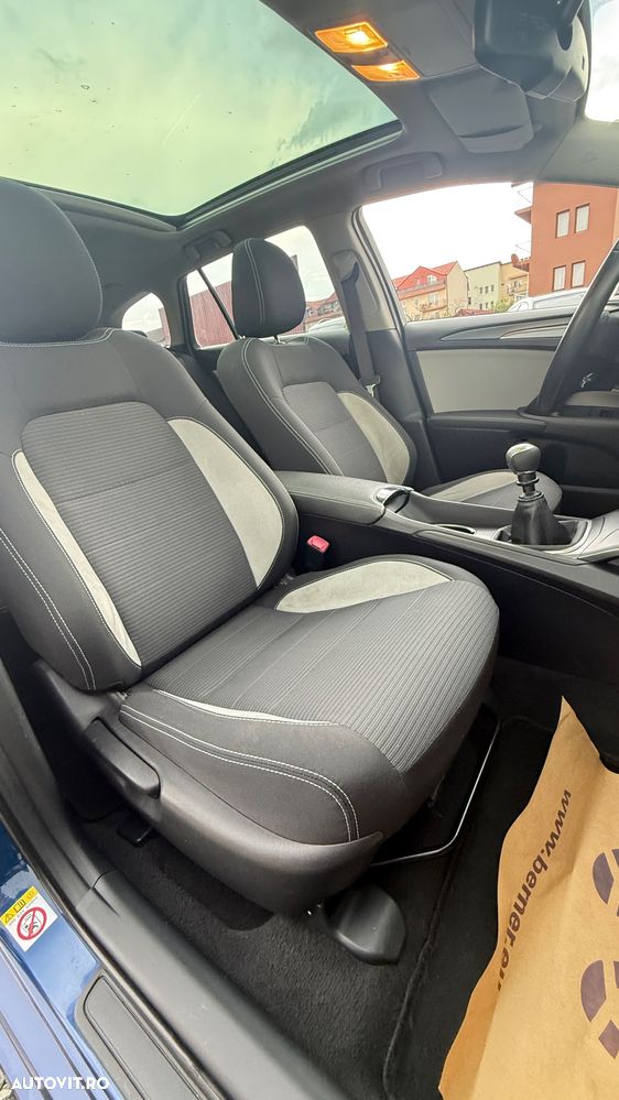 Toyota Avensis 2.0 D-4D Executive - 18
