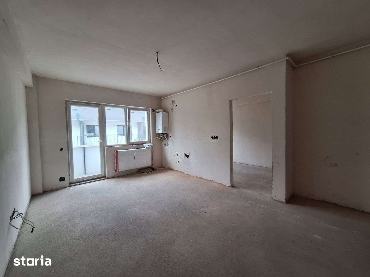 Apartament semifinisat cu CF, balcon, zona Terra — fotografia 1
