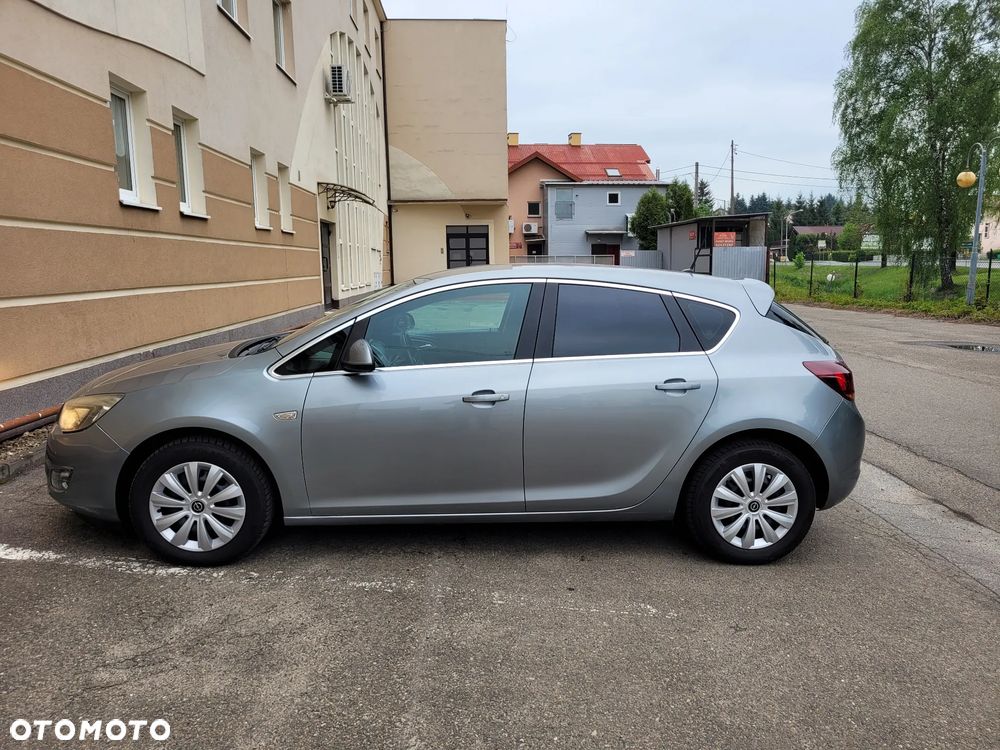 Opel Astra 1.4 Turbo Cosmo - 6
