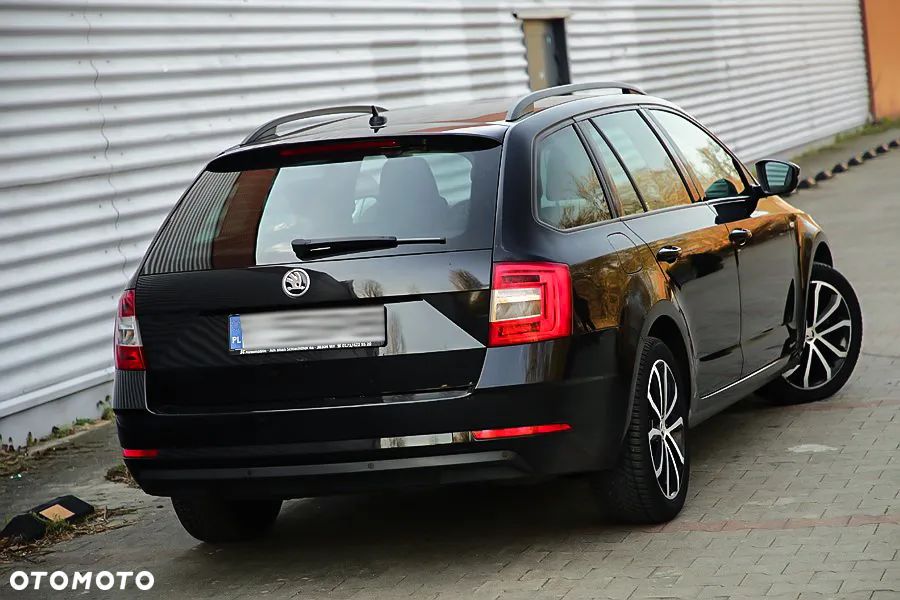 Skoda Octavia 1.6 TDI DSG Soleil - 23