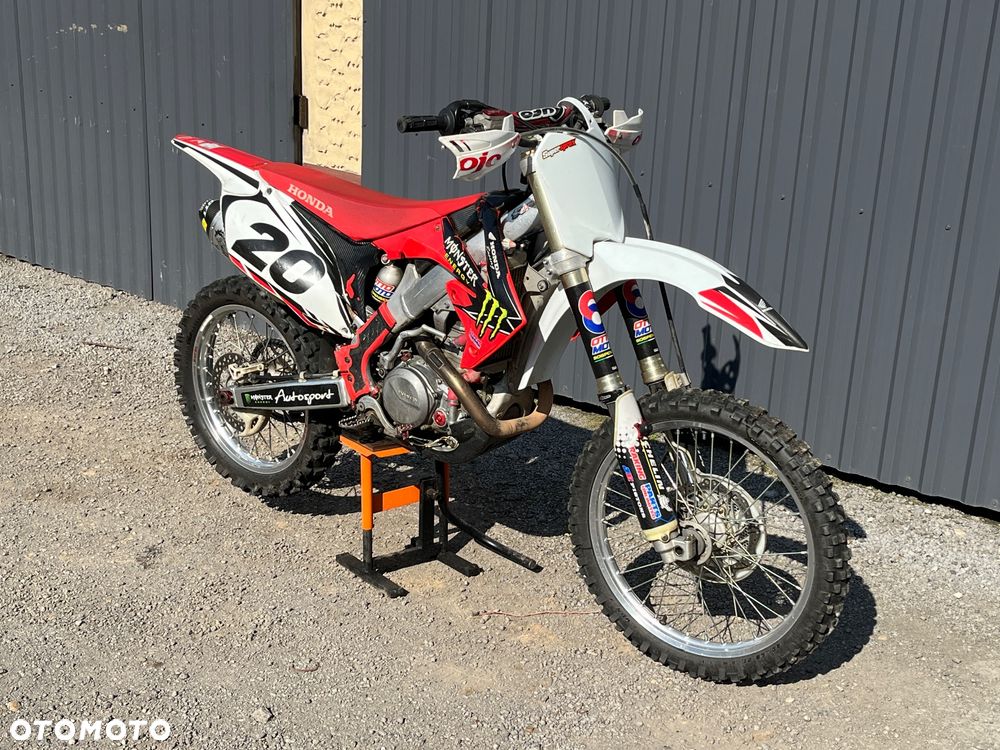 Honda CRF - 4