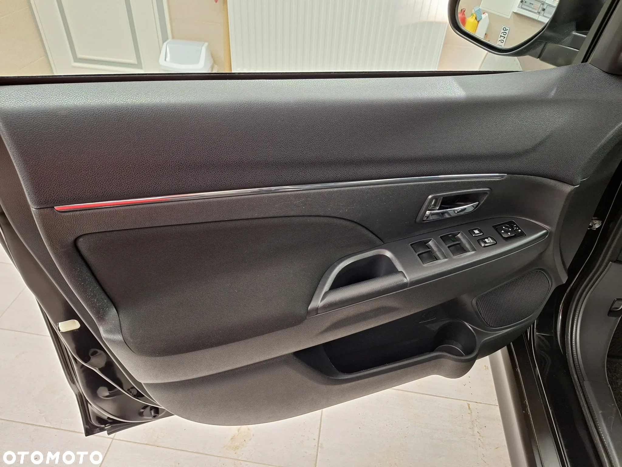 Mitsubishi ASX 1.6 2WD Diamant Edition+ - 19