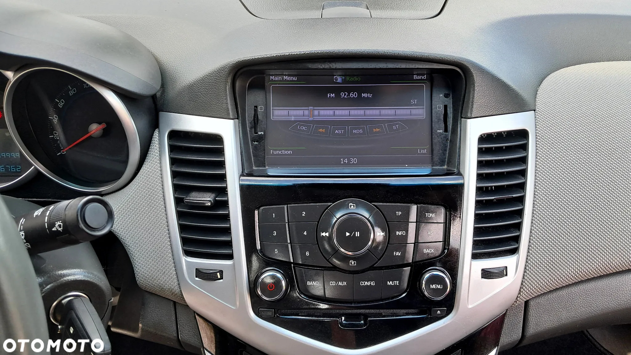Chevrolet Cruze 1.6 LS - 6