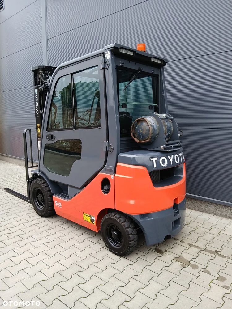 Toyota 02-8FGF18 - 4