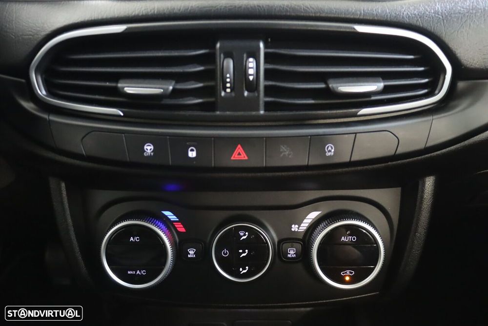 Fiat Tipo Station Wagon 1.3 Multijet City Life - 27