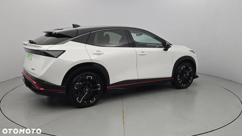 Nissan Ariya 87kWh E-4orce Nismo - 16