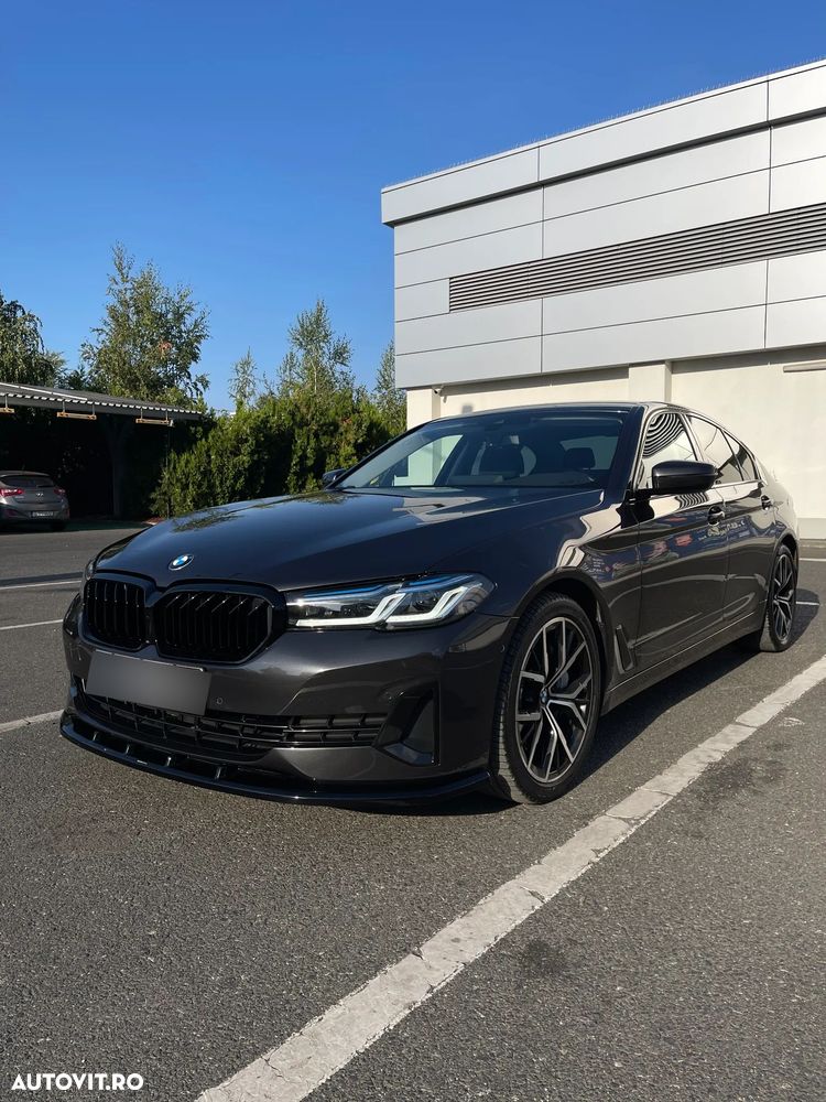 BMW Seria 5 540i xDrive AT MHEV - 1