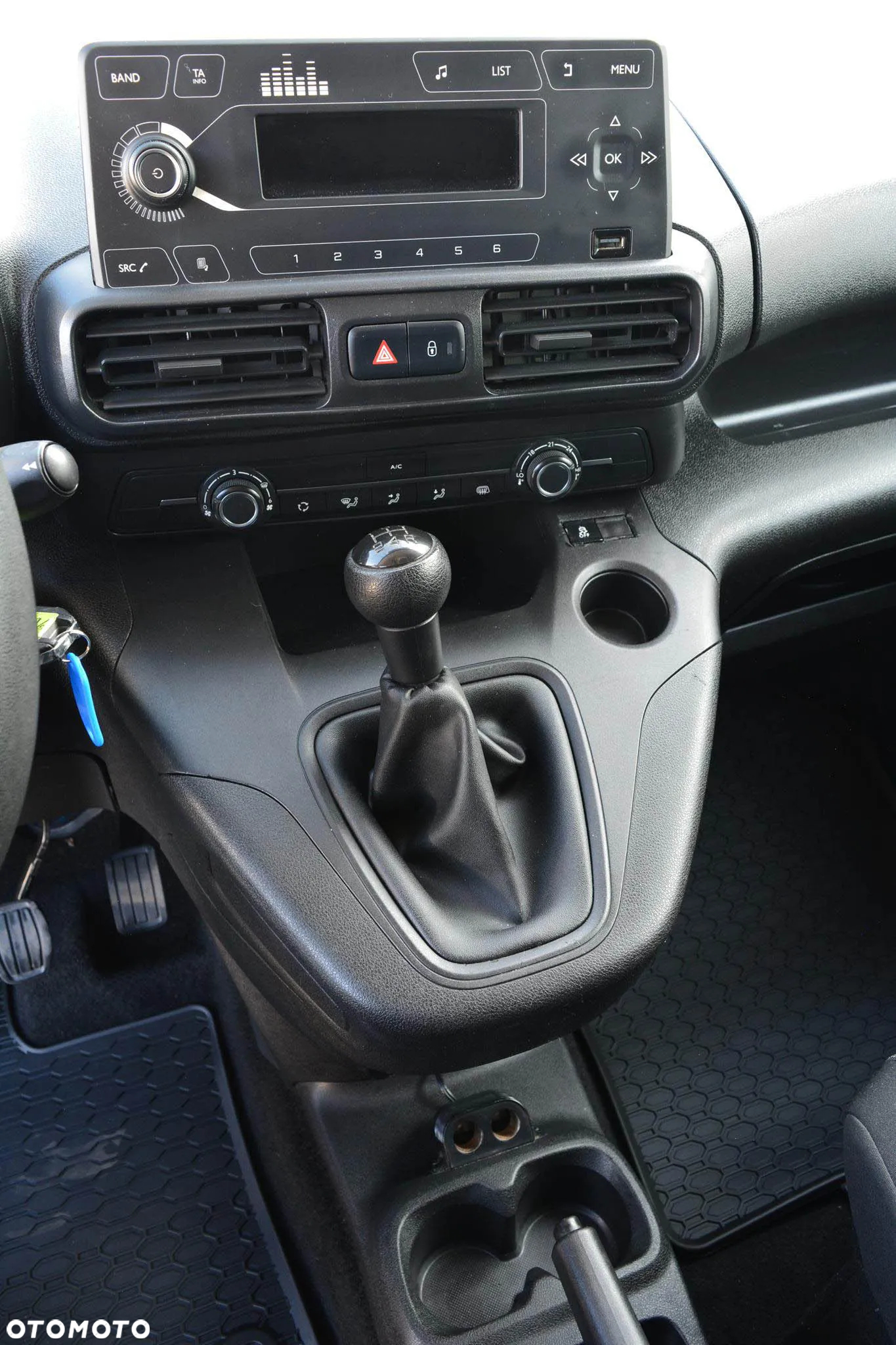 Toyota PROACE CITY - 16
