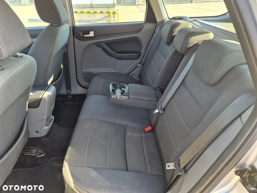 Ford Focus - 7