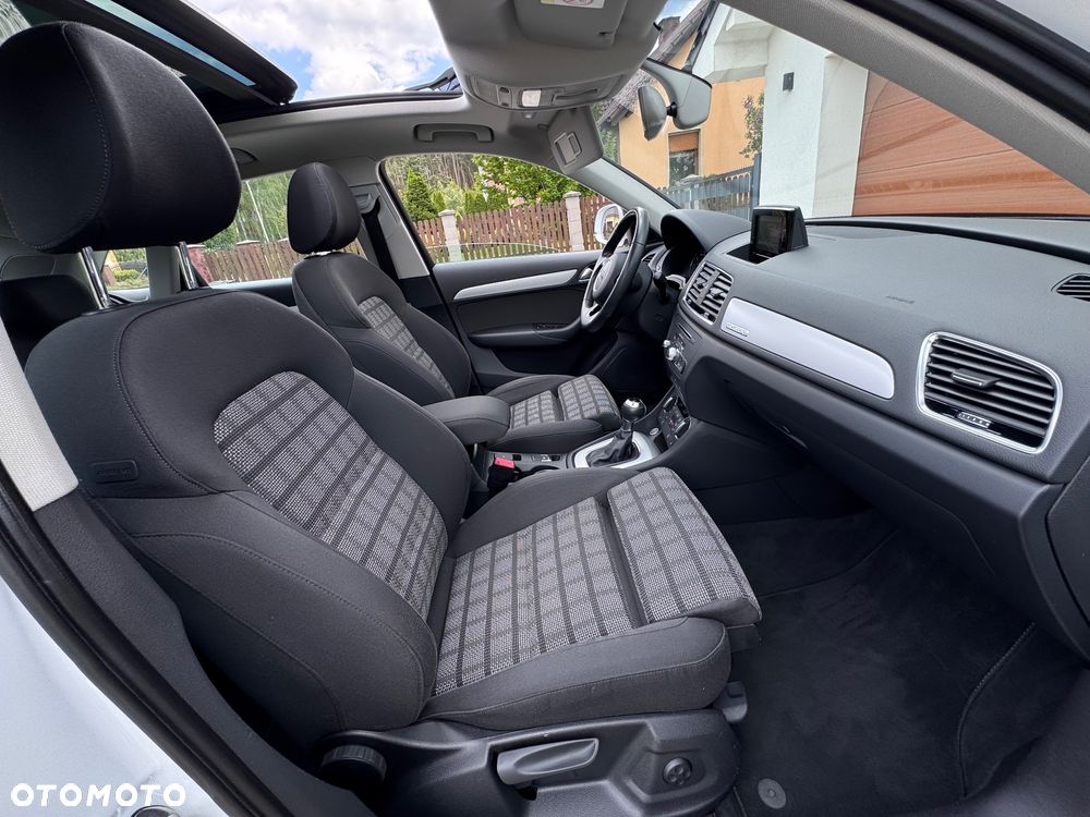Audi Q3 2.0 TFSI Quattro S tronic sport - 28