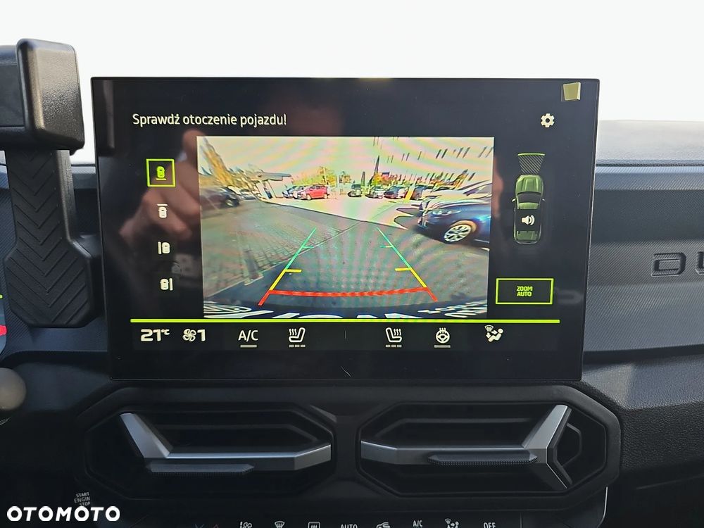 Dacia Duster 1.6 Full Hybrid 140 Journey MMT - 21