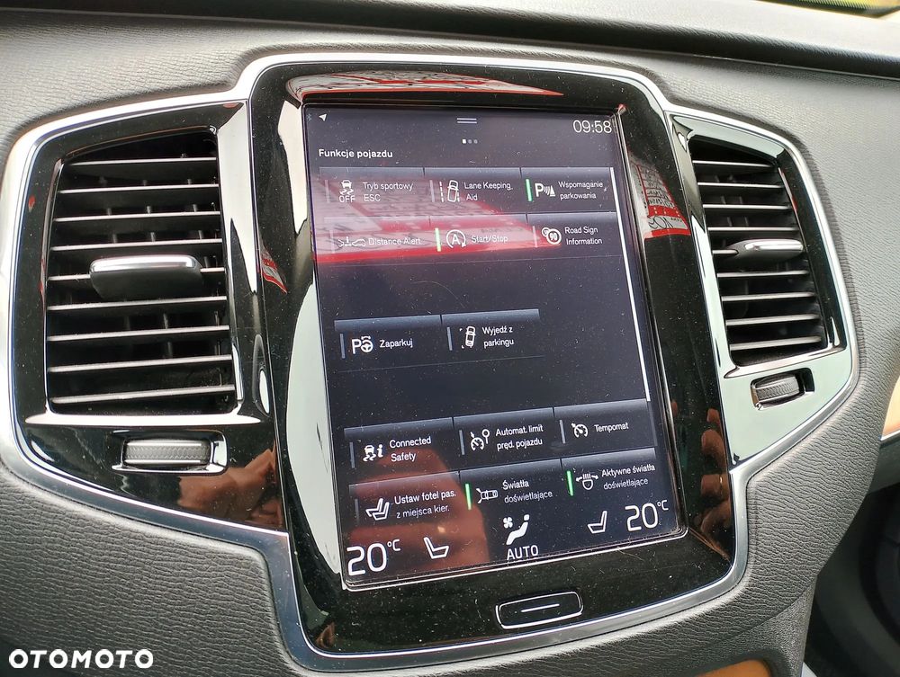 Volvo XC 90 D5 AWD Momentum - 16