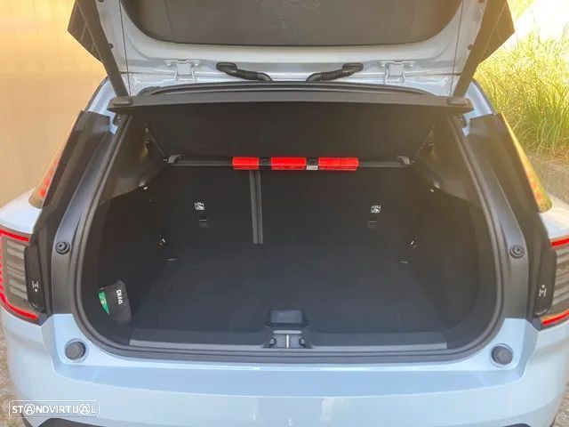 Volvo EX30 69 kWh Single Motor Extended Range Core - 24