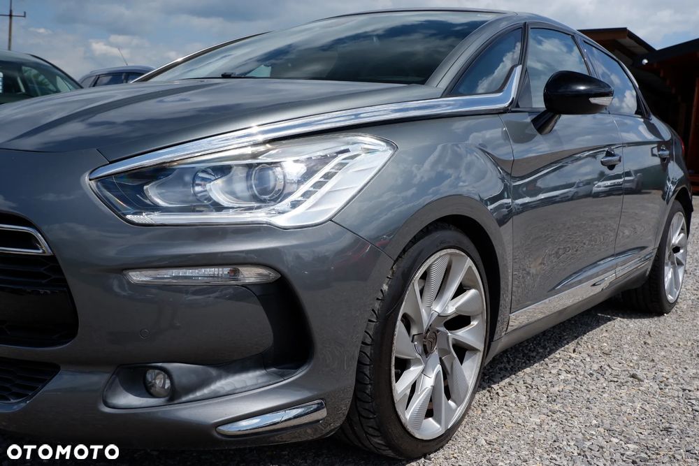 Citroën DS5 HDi 165 SportChic - 36
