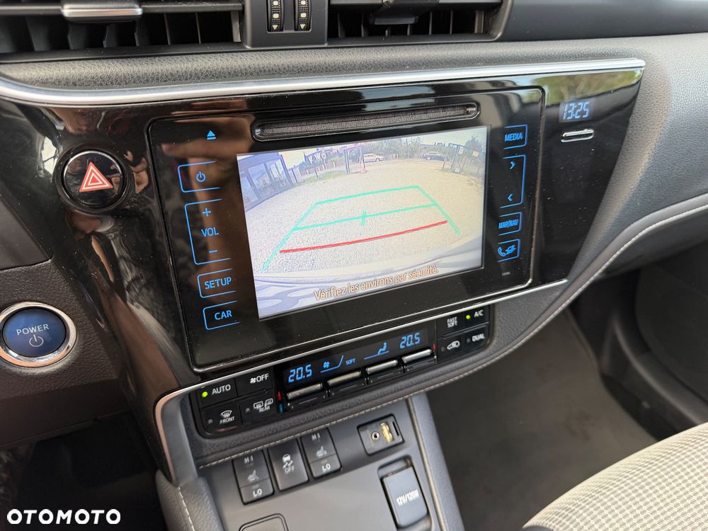 Toyota Auris - 41