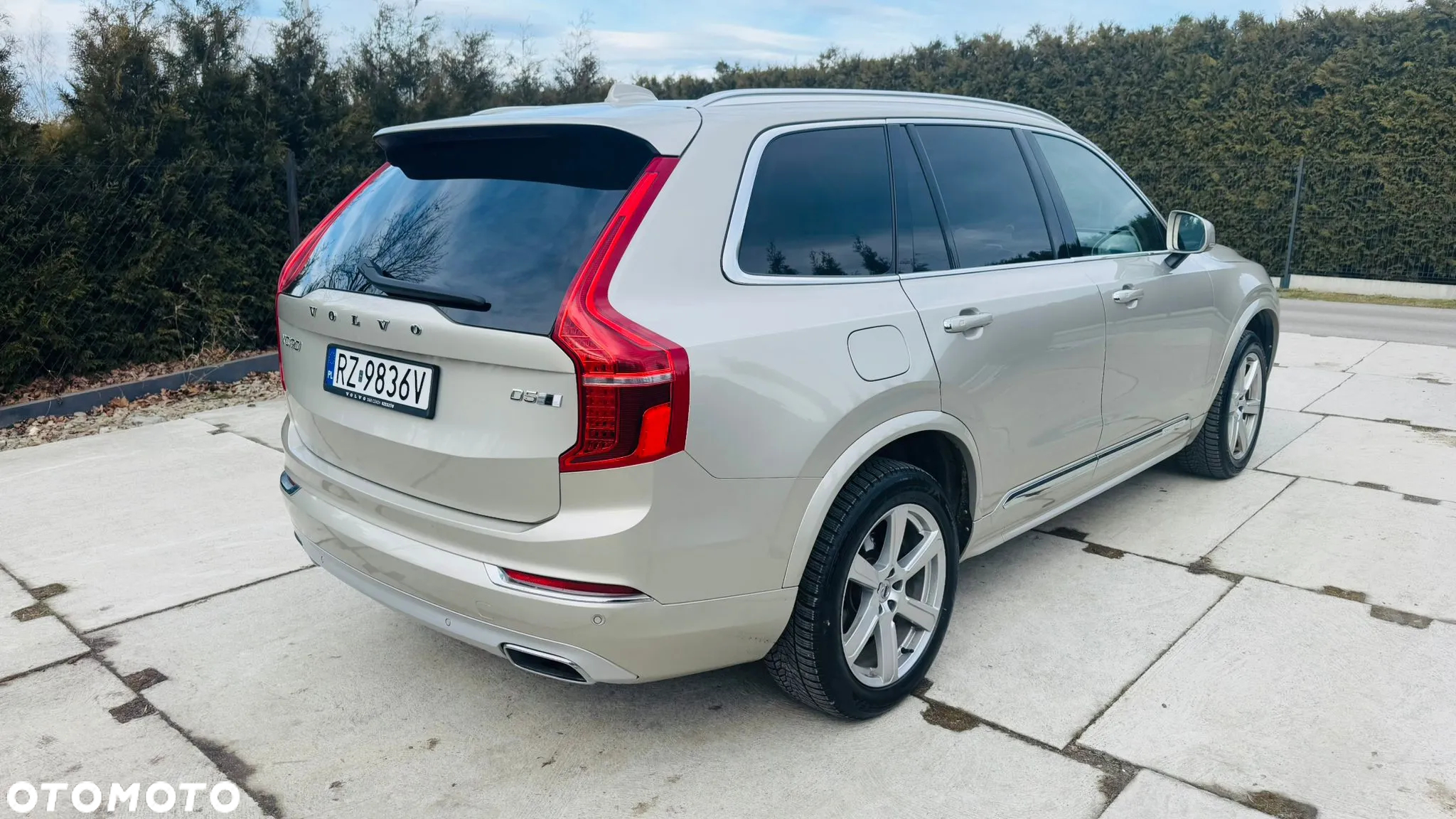 Volvo XC 90 D5 AWD Inscription - 4