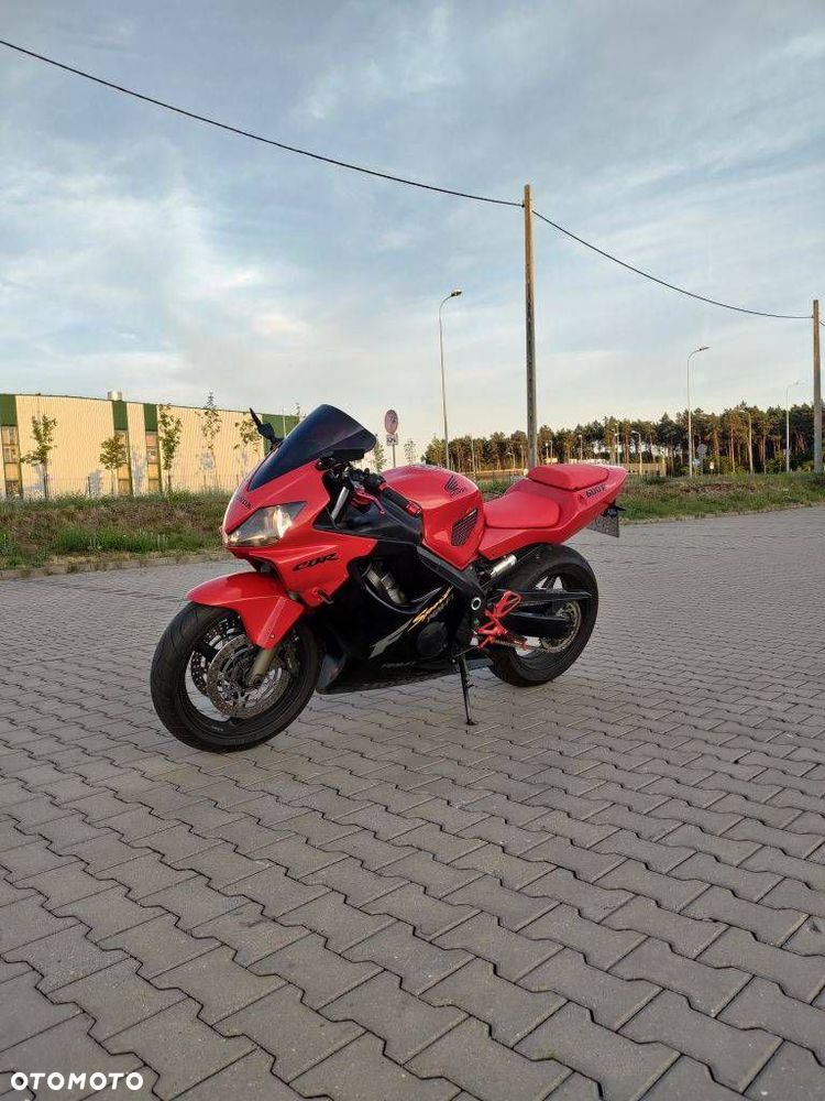 Honda CBR - 6