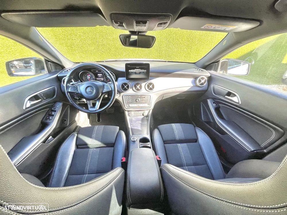 Mercedes-Benz CLA 200 d Shooting Brake AMG Line Aut. - 17