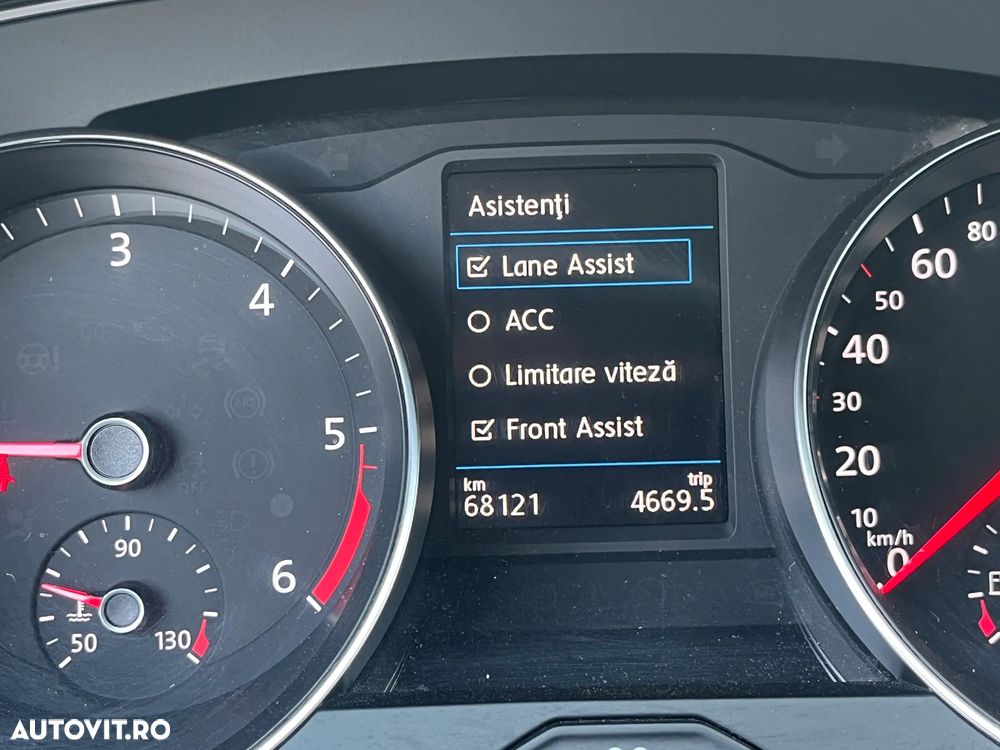 Volkswagen Passat 2.0 TDI DSG Comfortline - 18