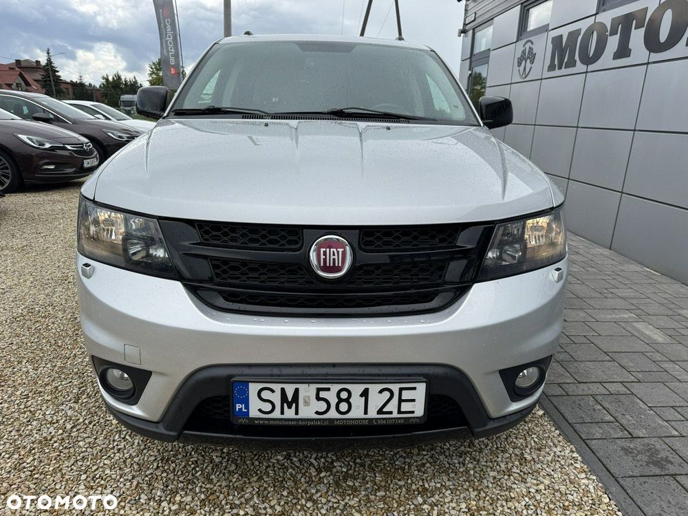 Fiat Freemont 2.0 Multijet Black Code AWD - 4