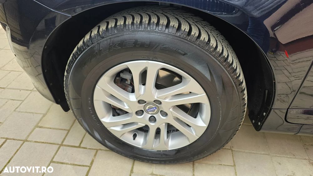 Volvo XC 60 - 22