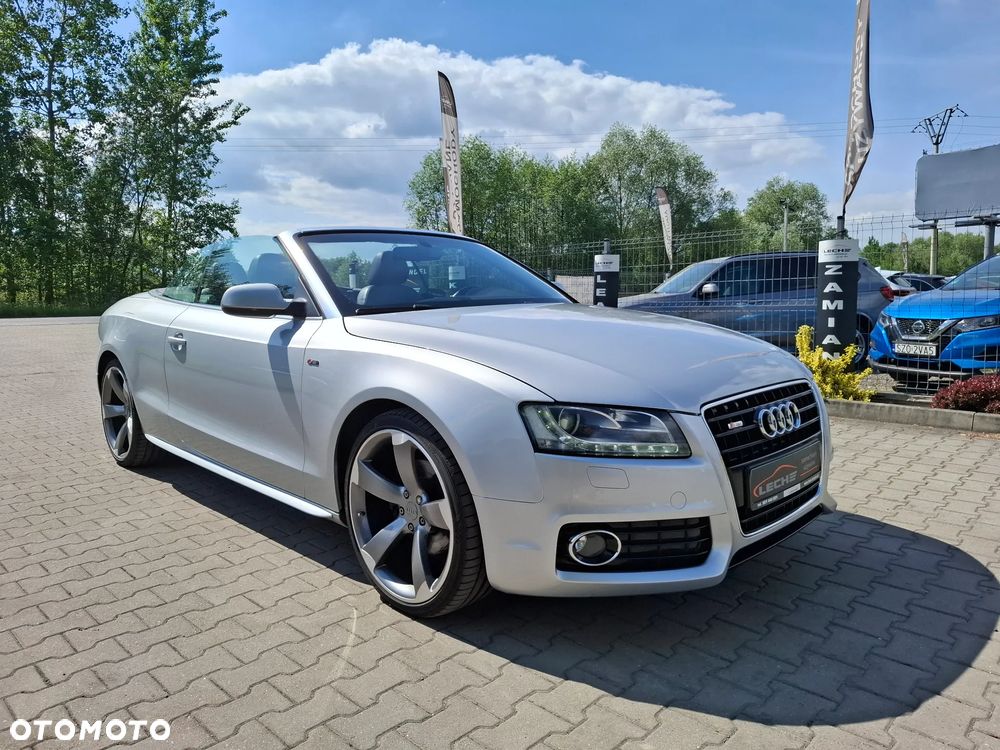 Audi A5 Cabrio - 33