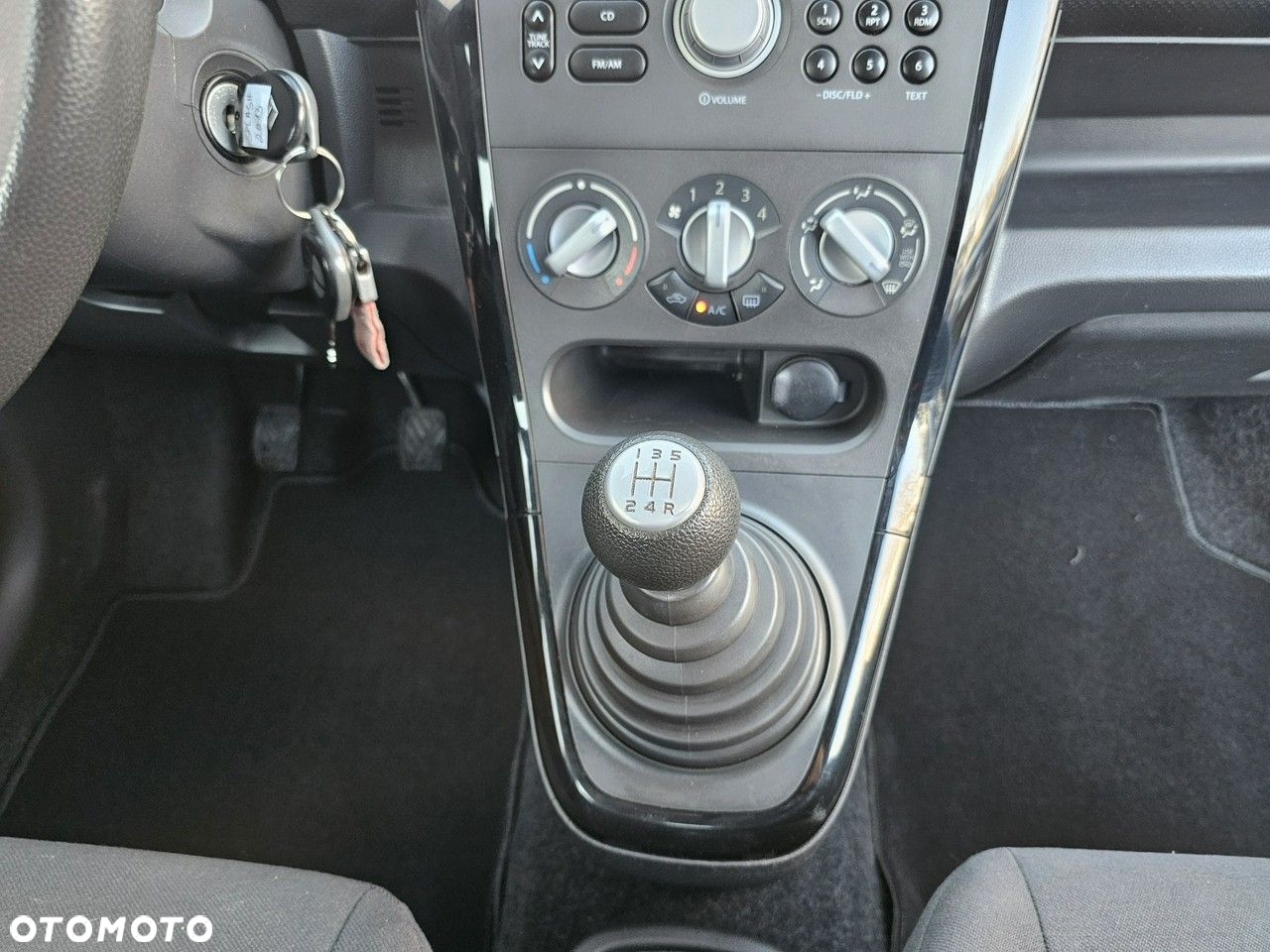 Suzuki Splash 1.0 Basic - 19