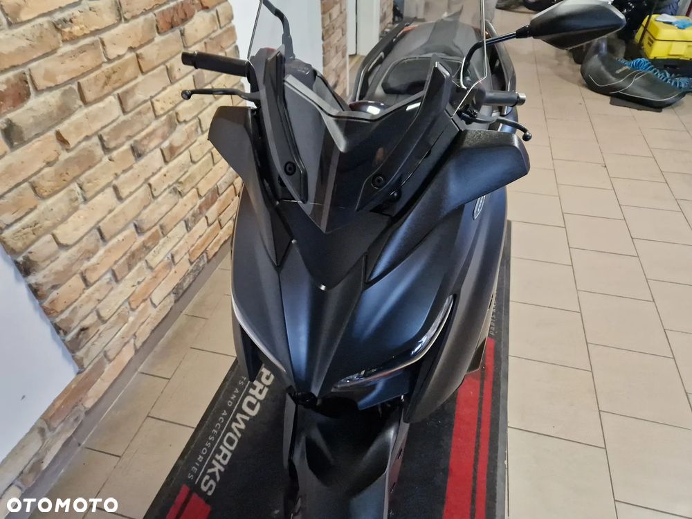 Yamaha X-max - 29