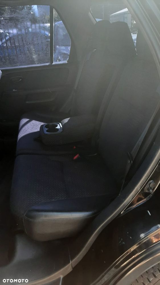 Honda CR-V 2.0i LS - 19