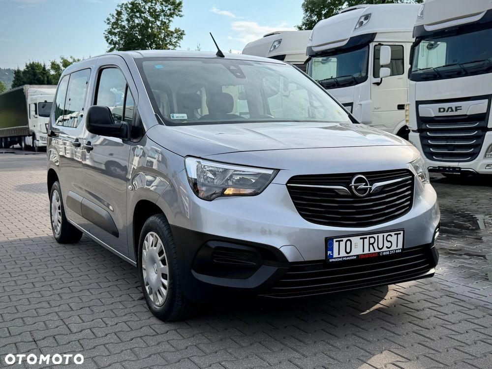 Opel Combo 1.2 Turbo Edition Plus S&S - 8