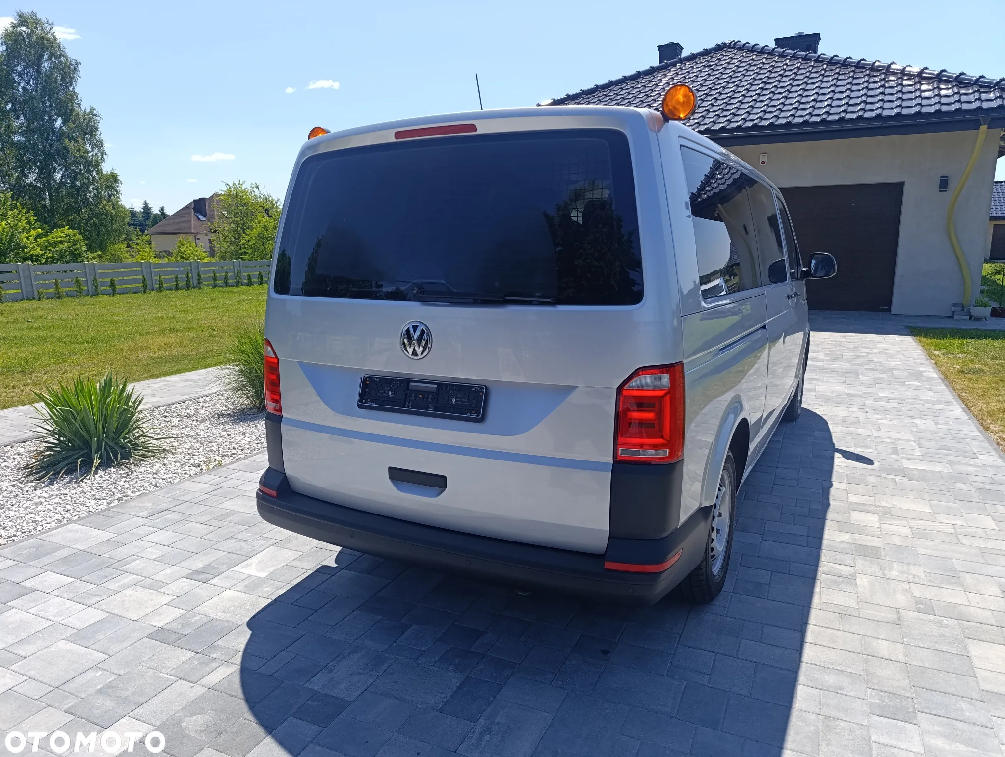 Volkswagen Transporter - 4