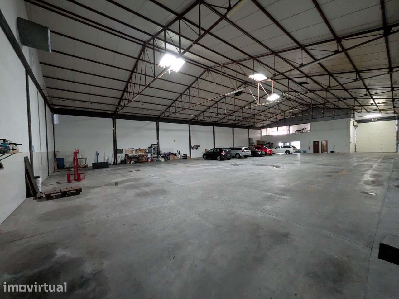 Pavilhão Industrial c/ 1000m² - Carreira, Vila Nova de Famalicão - Grande imagem: 3/20