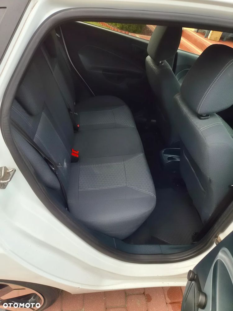 Ford Fiesta 1.6 Ti-VCT Titanium - 6